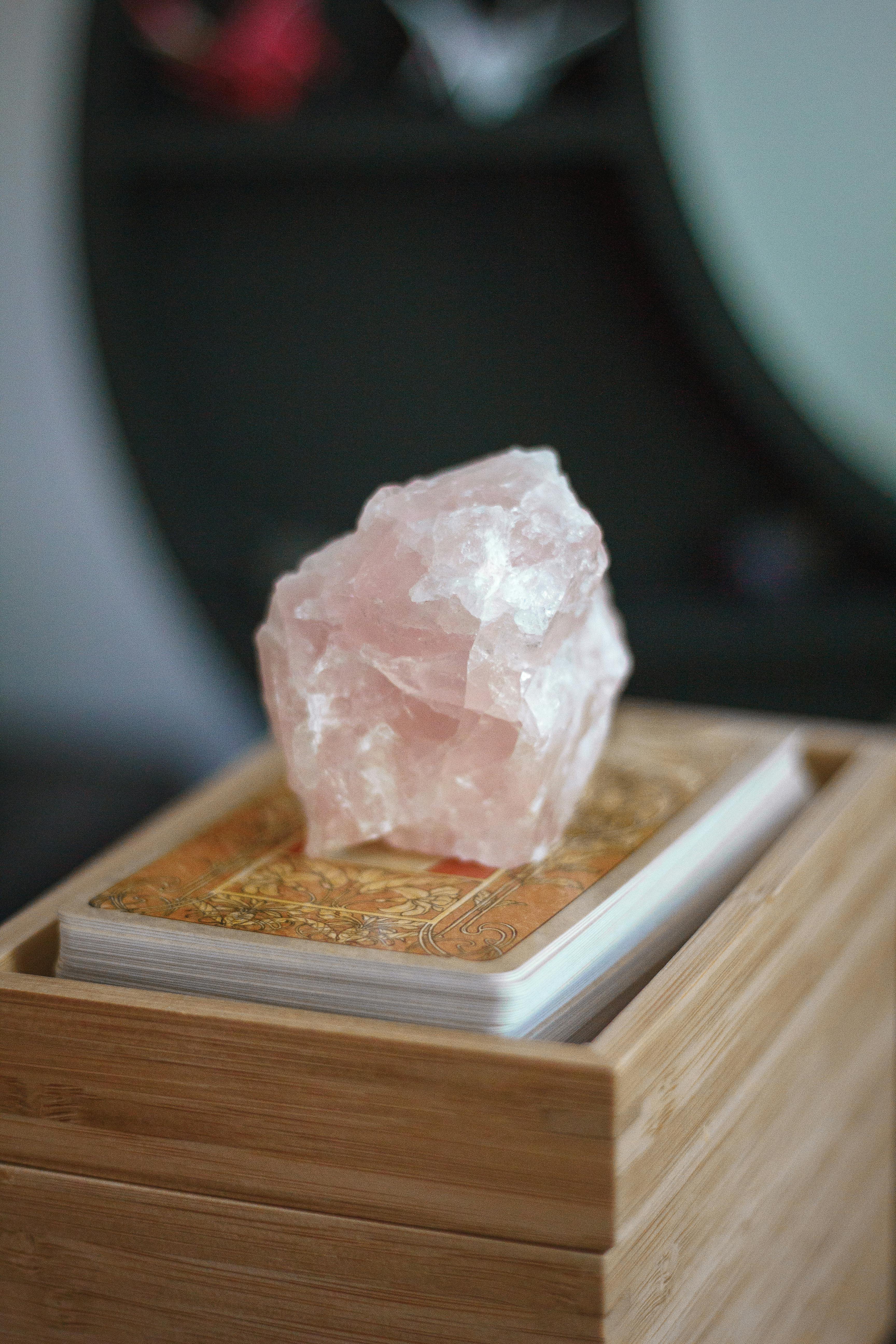 Quartz Rose Véritable : 5 astuces pour ne plus se tromper sur la qualité