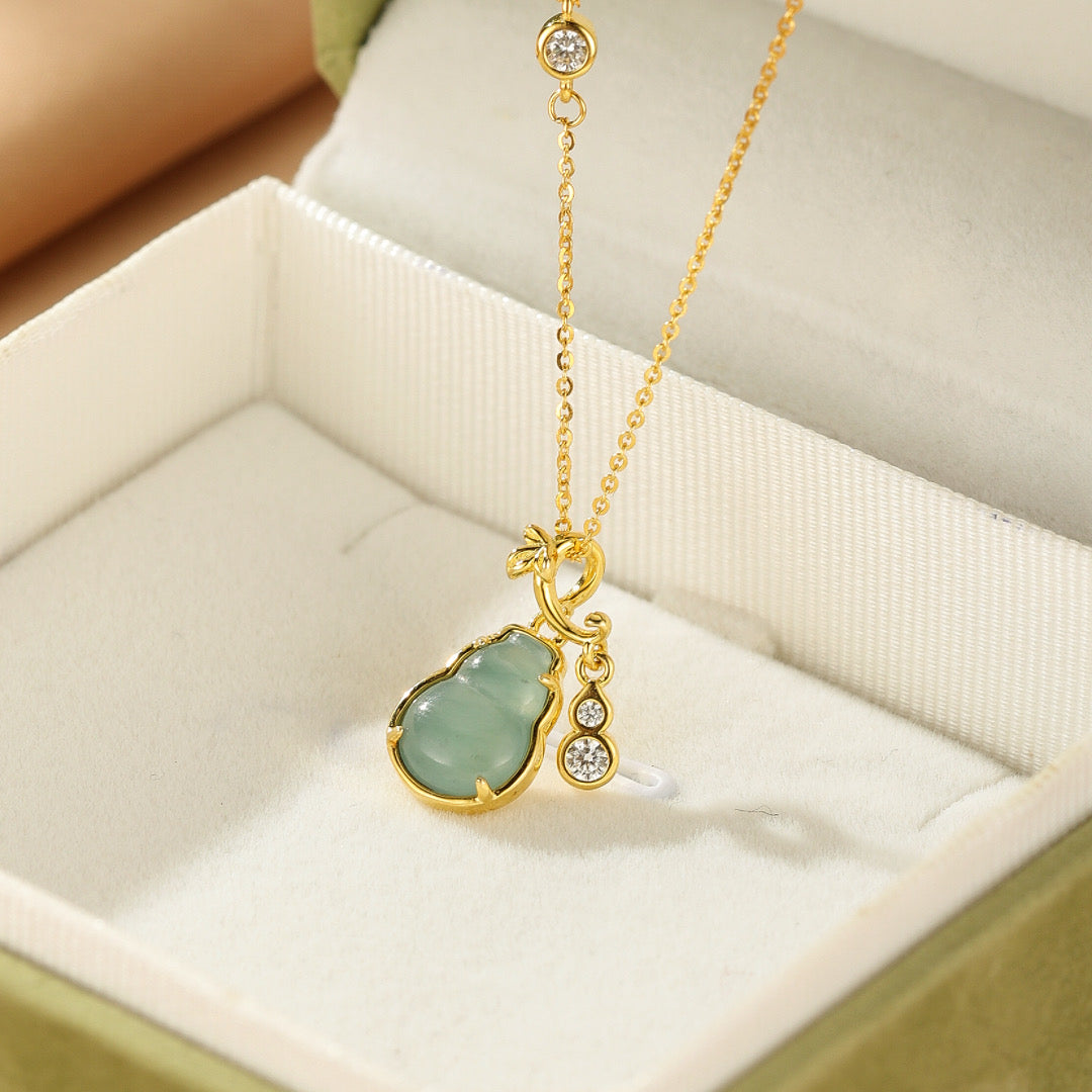 Collier Jadeïte – Évasion Précieuse, Argent Plaqué Or
