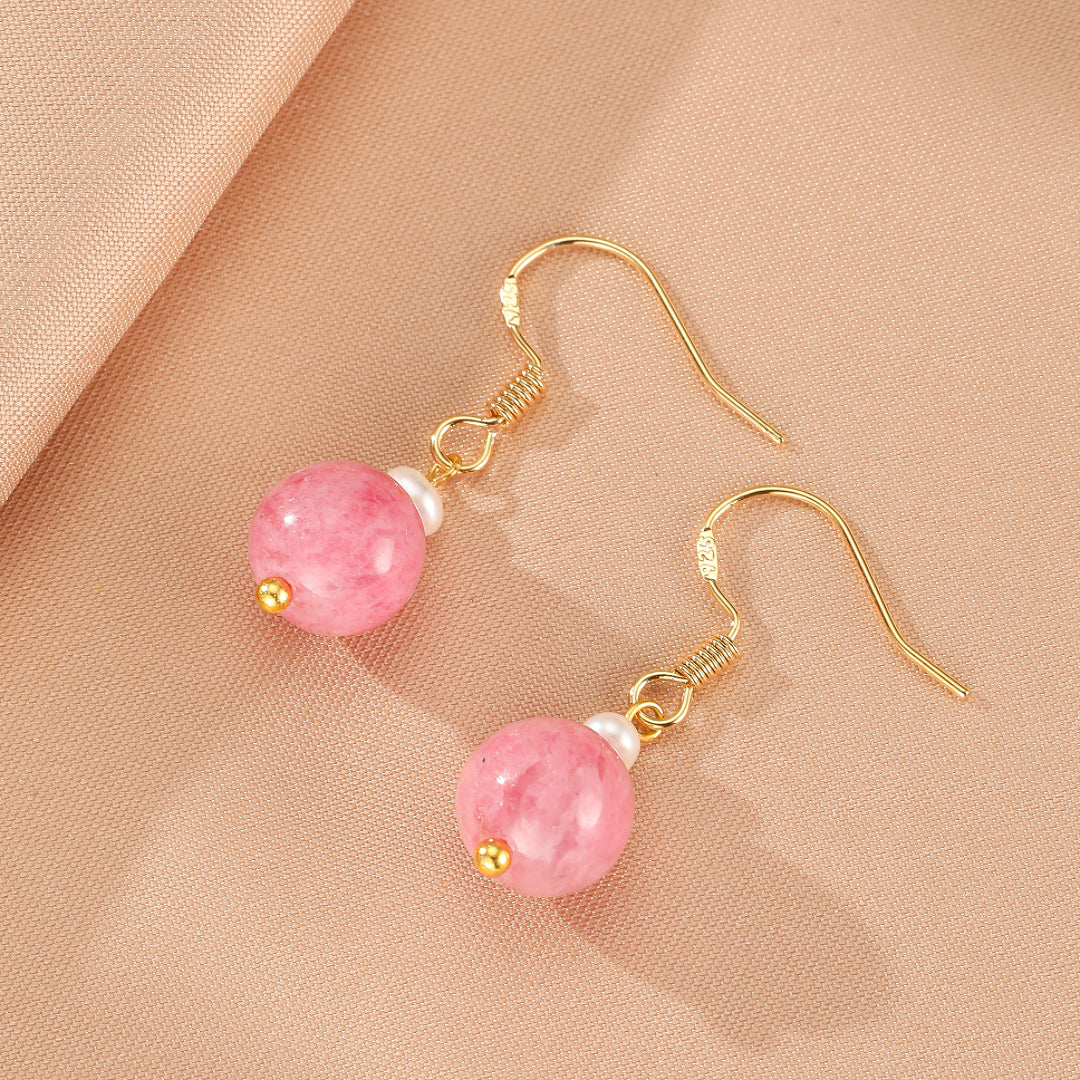 Boucles d’Oreilles Rhodonite et Perle – Éclat Rosé, Argent Plaqué Or