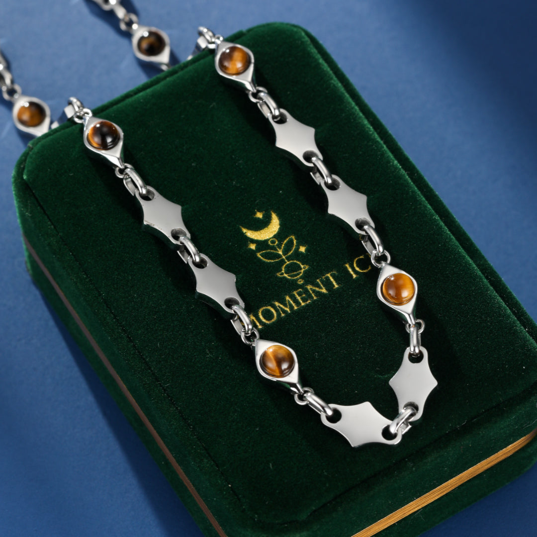 Collier Homme Œil de Tigre – Regard Solaire