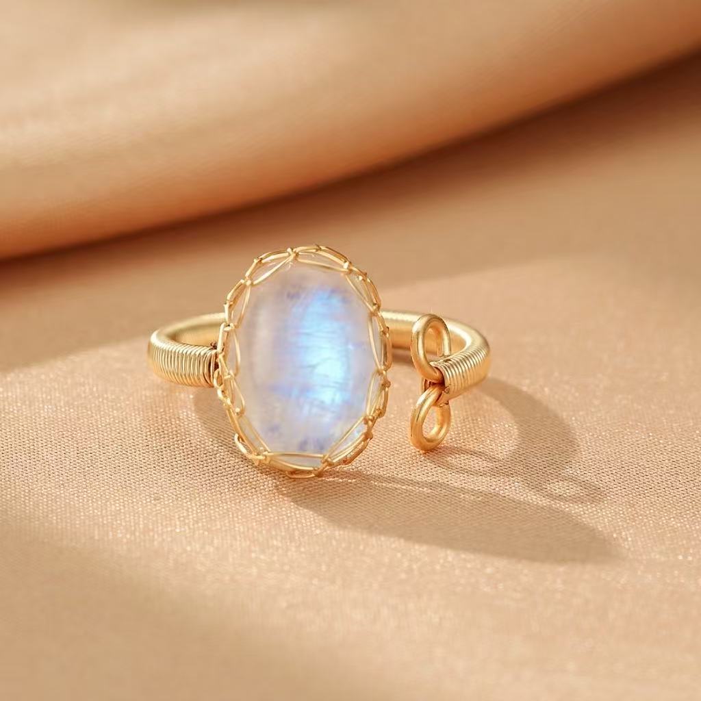 Bague Pierre de Lune – Éveil Intuitif, Plaqué Or 14k