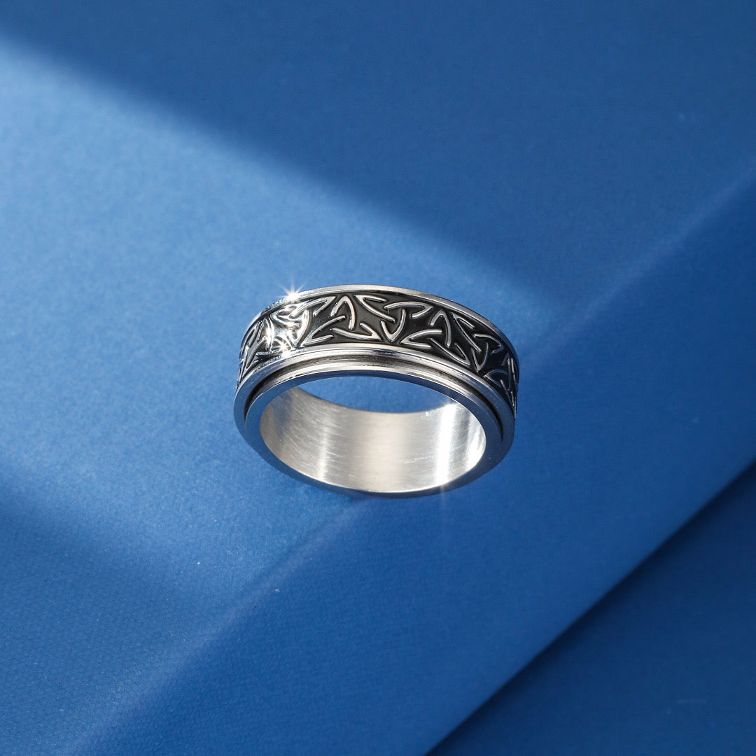 Viking Ring - Balance Knot