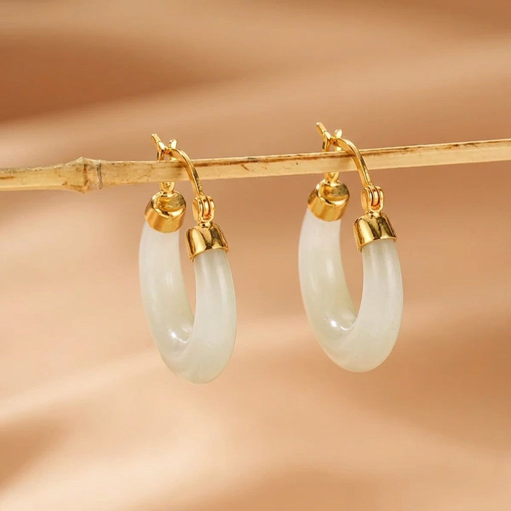 Boucles d'Oreilles Jade Néphrite – Grâce Infinie, Argent Plaqué Or