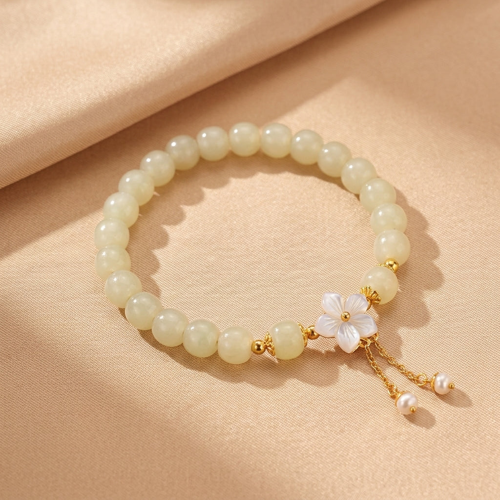 Bracelet Jade et Nacre – Rivière de Lune, Argent