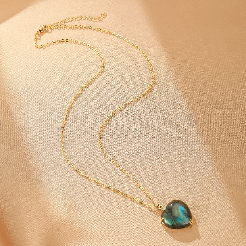 Collier Labradorite – Éclat Mystique