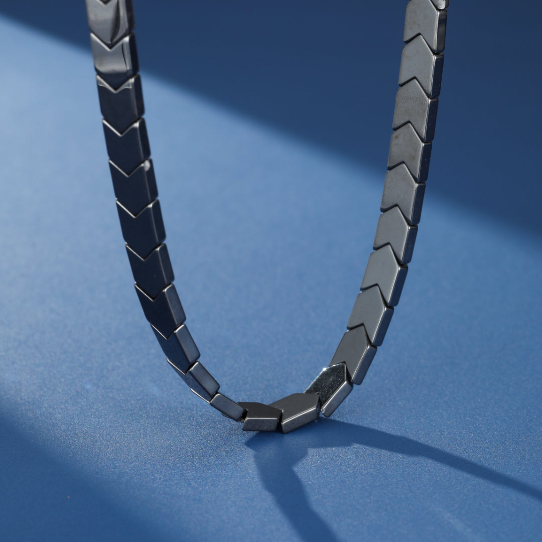 Collier Homme Hématite – Ligne Magnétique