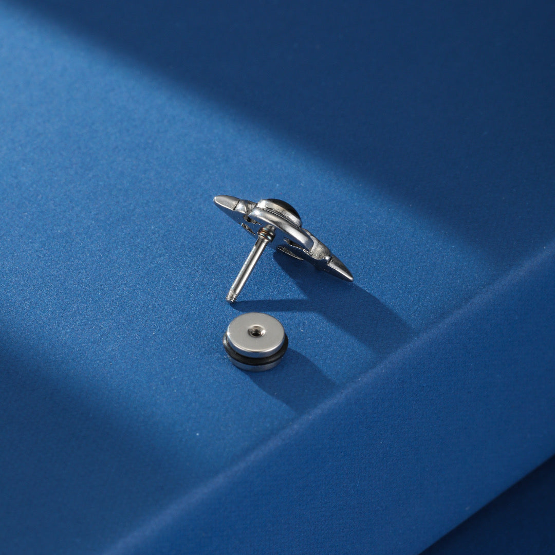 Boucle d’Oreille Homme – Lame Sombre