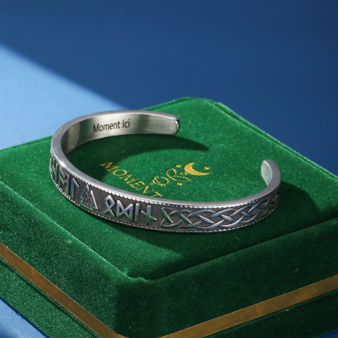 Viking Bangle Bracelet – Norse Runes