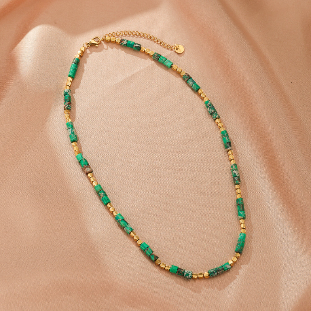 Collier Jaspe Vert/Rouge – Harmonie Ethnique