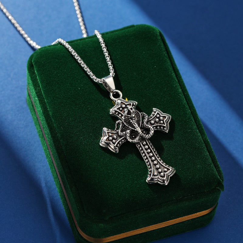 Collier Serpent – Force Enigmatique