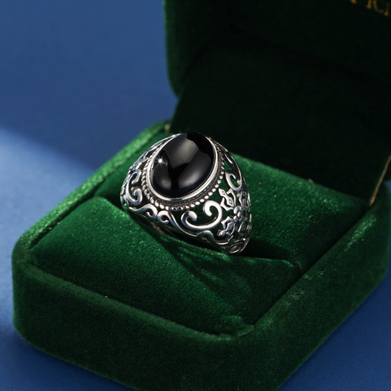 Bague Homme Onyx – Beauté Sombre, Argent