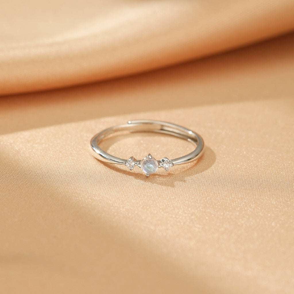 Bague Pierre de Lune – Douce Lumière, Argent