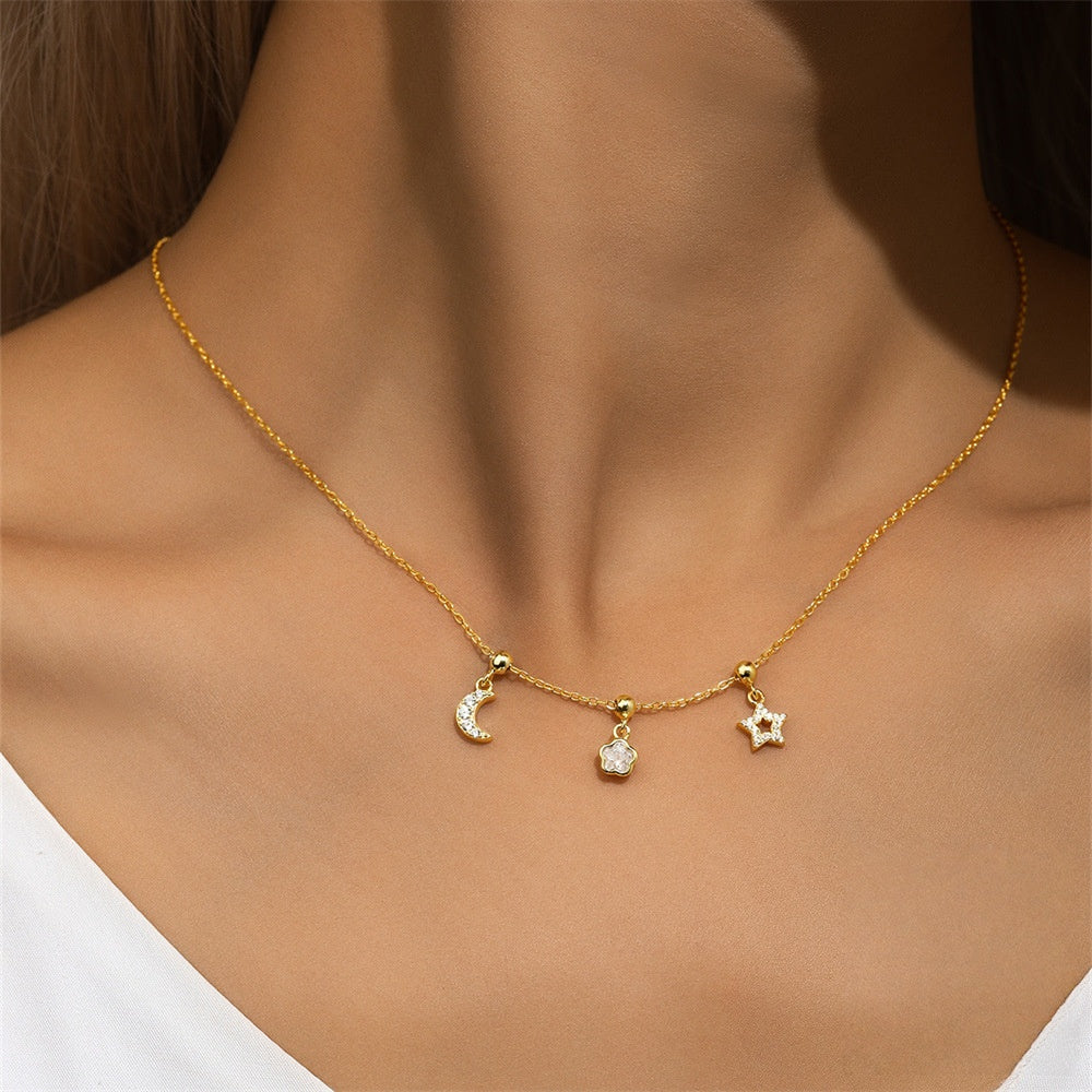 Collier Lune – Lumière Intérieure, Argent Plaqué Or