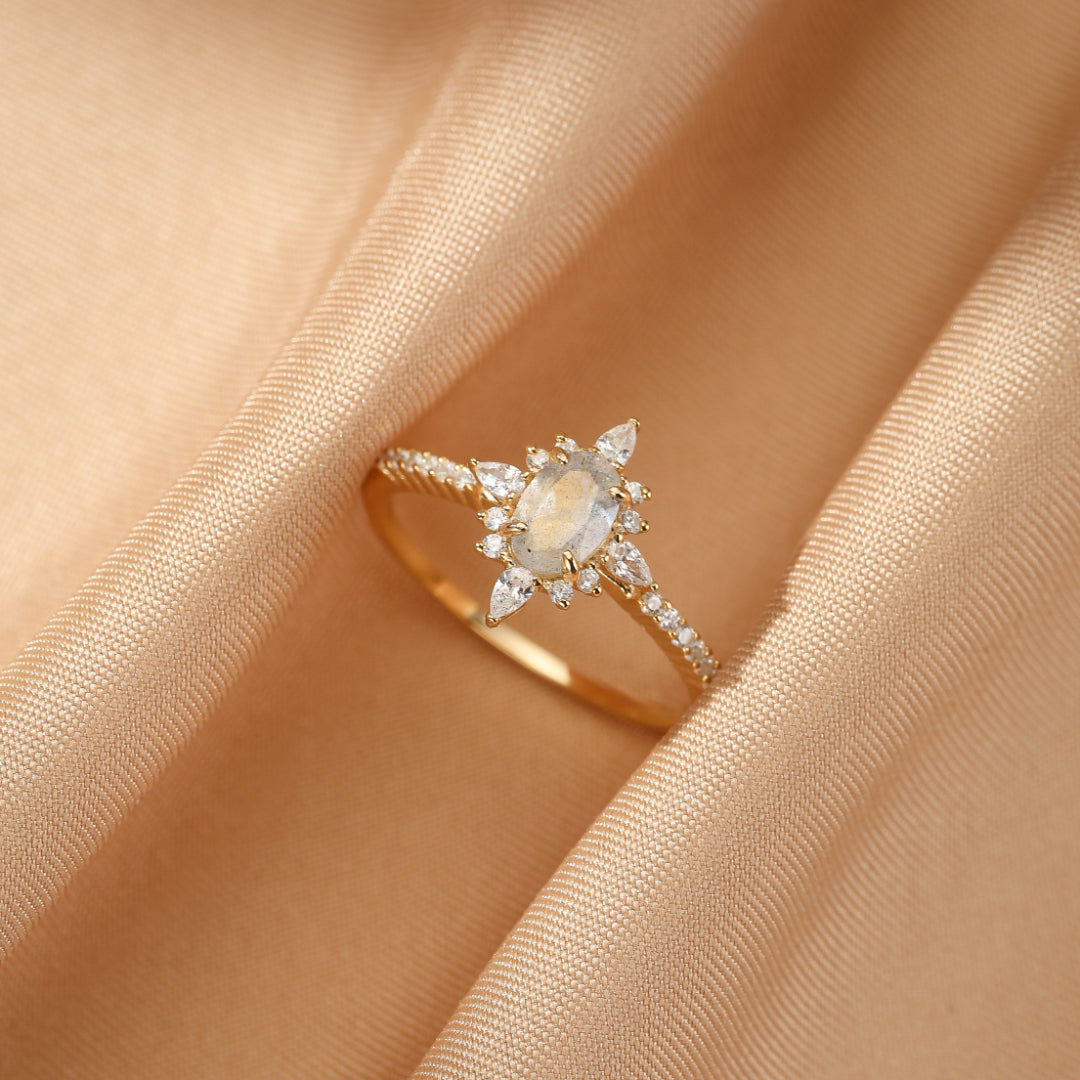 Bague Labradorite – Intuition, Argent Plaqué Or