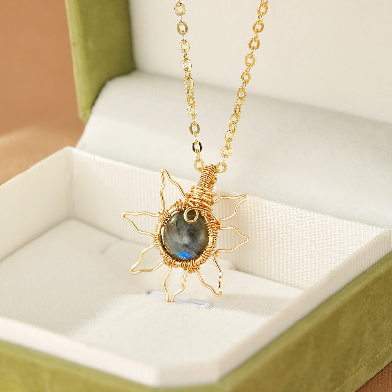 Collier Labradorite – Soleil Intérieur