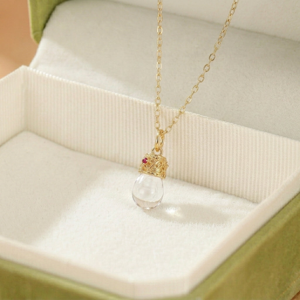Collier Cristal de Roche et Rubis – Goutte de Lumière, Argent Plaqué Or 14K