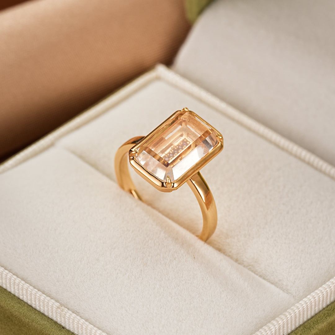 Bague Cristal de Roche – Reflet Précieux, Argent Plaqué Or 10K