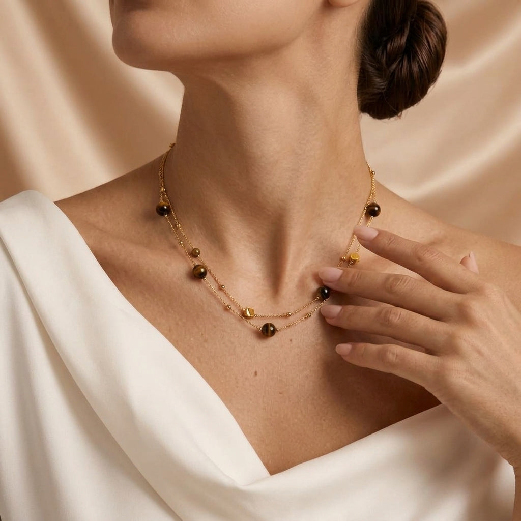 Collier Flottant Œil de Tigre – Sagesse Dorée