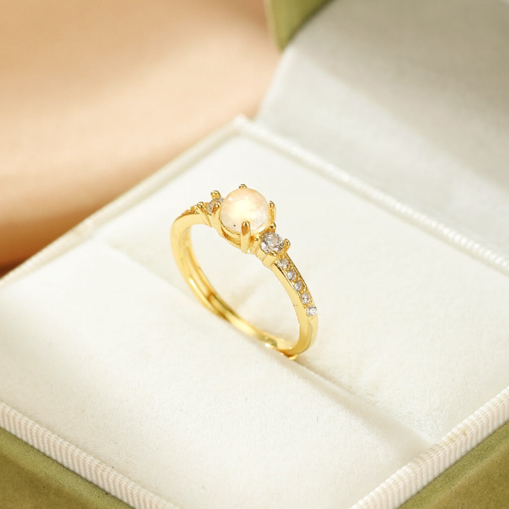 Bague Pierre de Lune – Brume Céleste, Argent Plaqué Or 18K