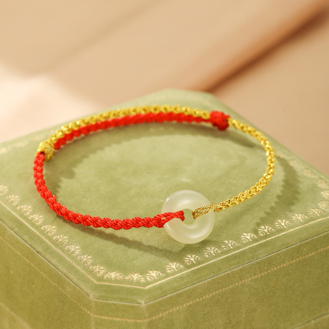 Bracelet Jade Vert – Pluie d’Été, Cordon Rouge