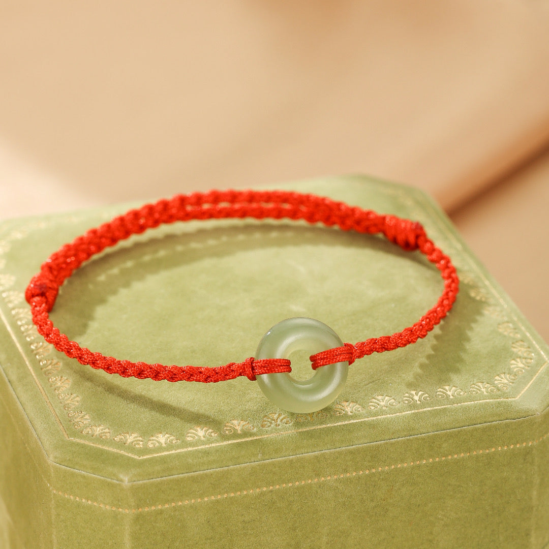 Bracelet Jade Néphrite – Lac de Minuit, Cordon Rouge