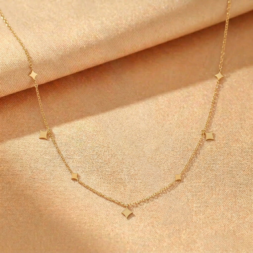Collier Étoile – Lueur Céleste