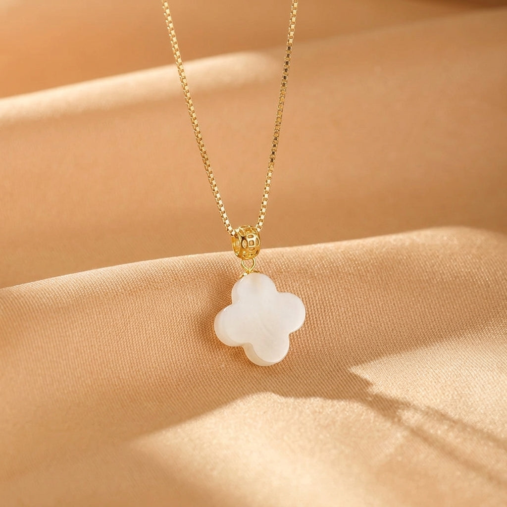 Collier Jade Néphrite – Reflet du Matin, Or 18K