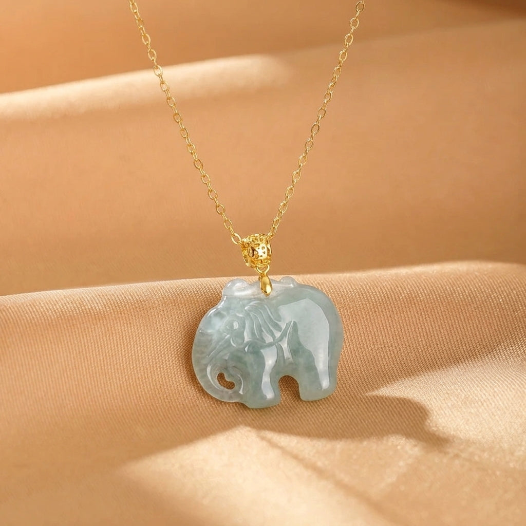 Collier Jadéite Bleue – Sagesse Paisible, Or 18K