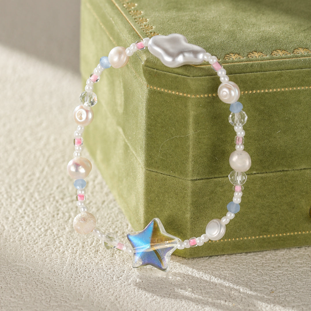 Pearl Bracelet – Playful Sparkles