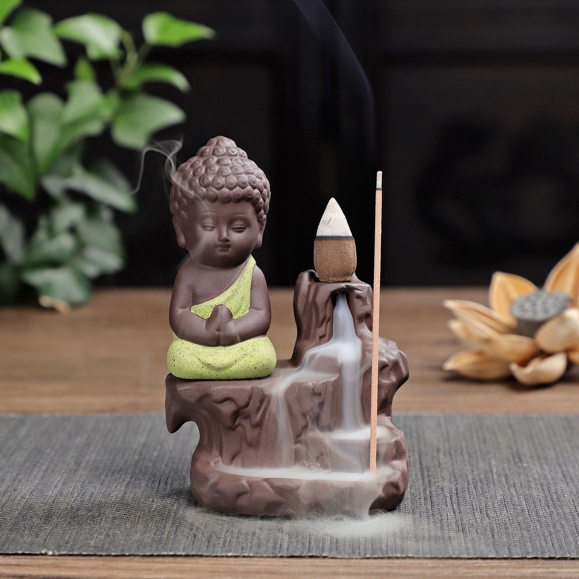 "Little Buddhist Monk" Ceramic Incense Burner Moment Ici