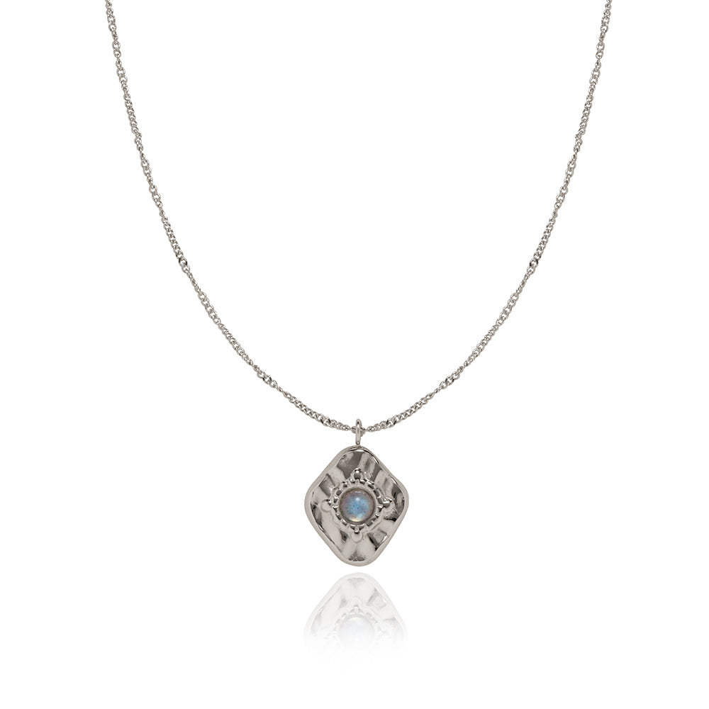 Collier Labradorite – Reflet Lunaire