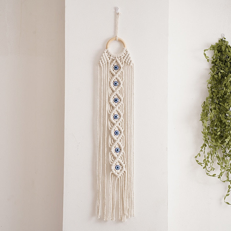 Macramé Dreamcatcher ‘Romantic Shield’ against Evil Eye