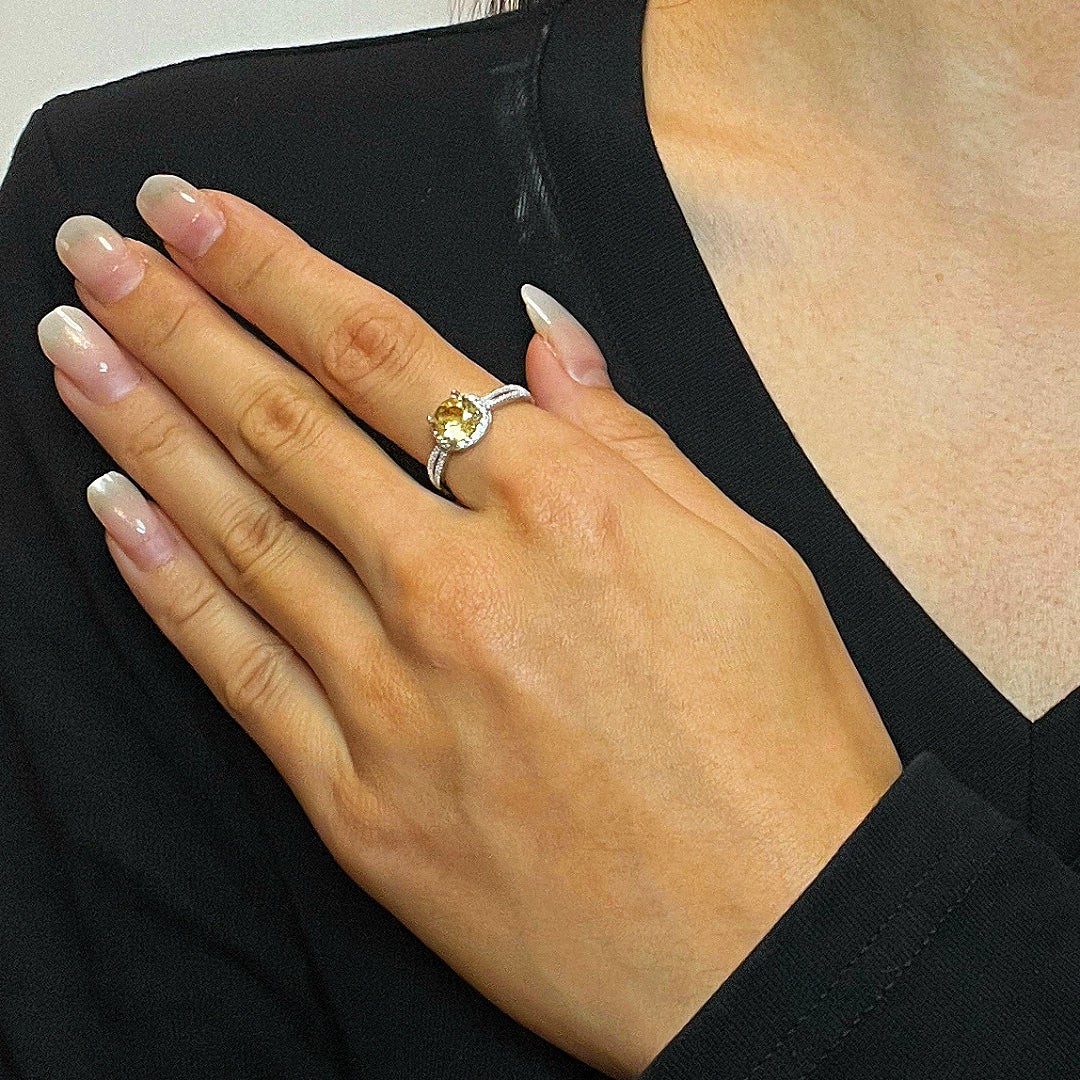 Citrine Ring – Radiant Sparkle, Silver
