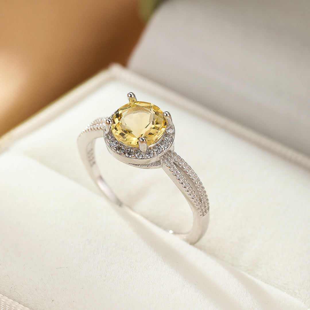Citrine Ring – Radiant Sparkle, Silver