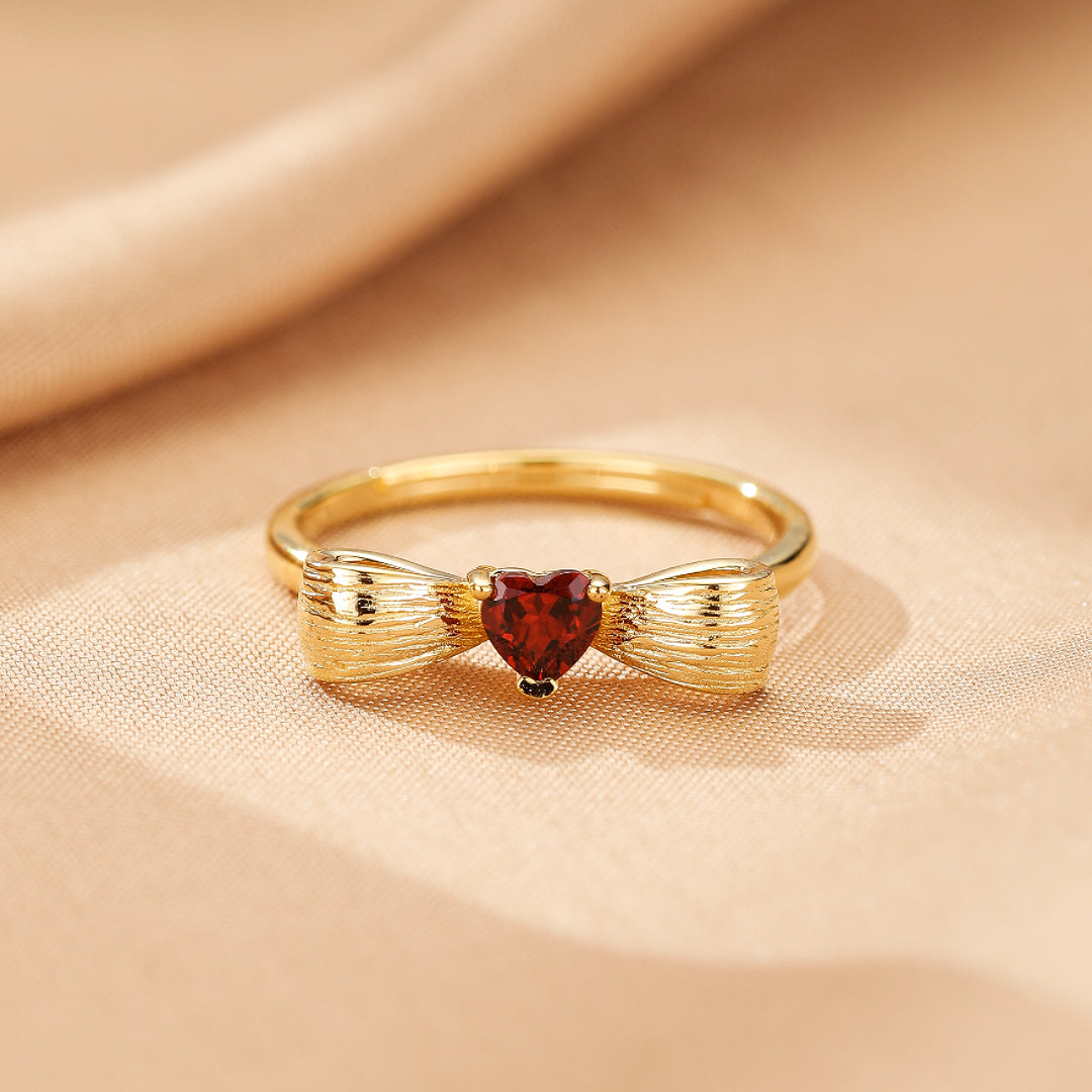 Bague Grenat – Nœud Précieux, Argent Plaqué Or