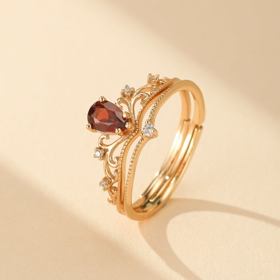 Garnet Ring – Empire Reflection, Gold Plated Silver