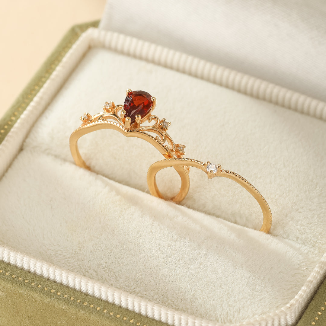 Garnet Ring – Empire Reflection, Gold Plated Silver