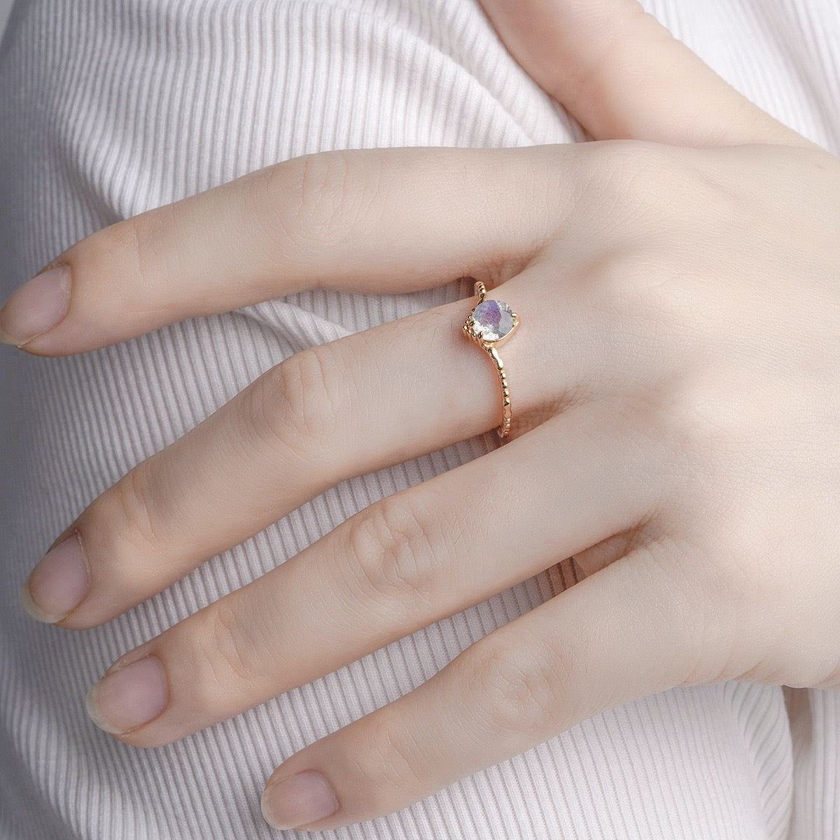 Bague Labradorite – Charme Irisé, Argent Plaqué Or