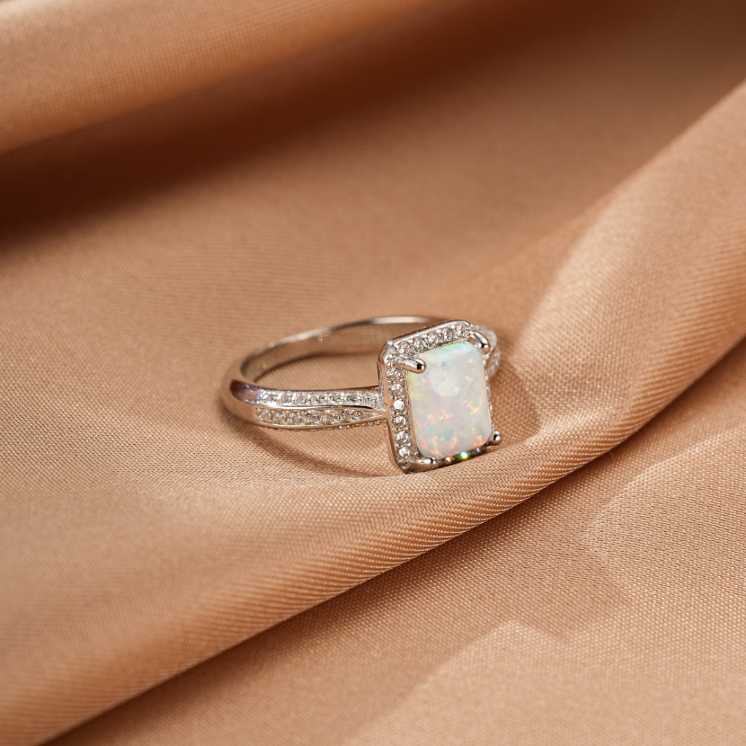 Bague Opale – Aura Royale, Argent