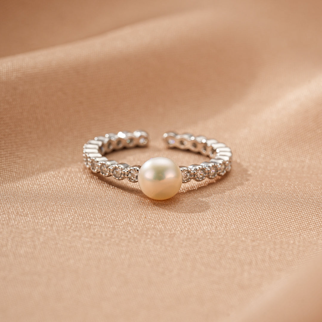Pearl Ring – Touch of Grace, Sterling Silver 925