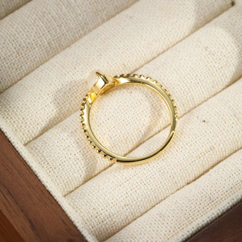 Bague Pierre de Lune – Goutte Lumineuse, Argent Plaqué Or