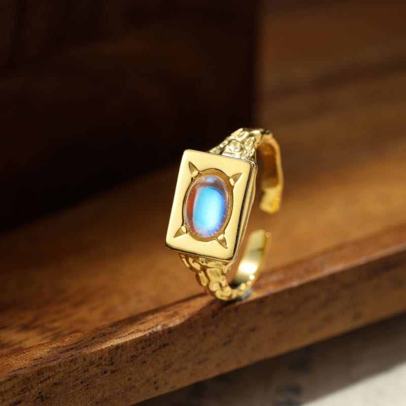 Moonstone Ring – Imperial Glow, Gold Plated Silver