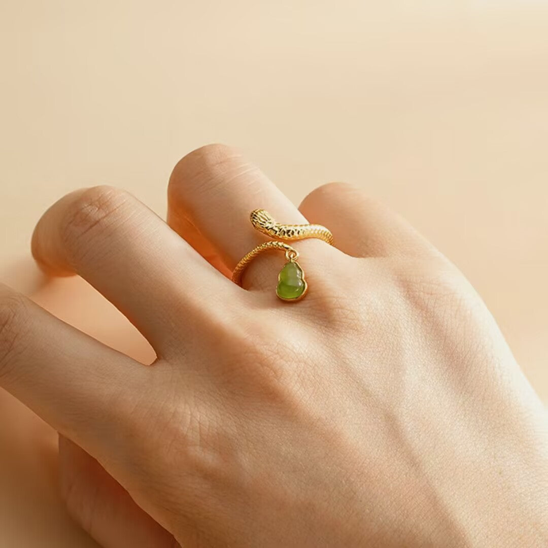 Bague Serpent et Jade – Harmonie Envoûtante, Argent Plaqué Or