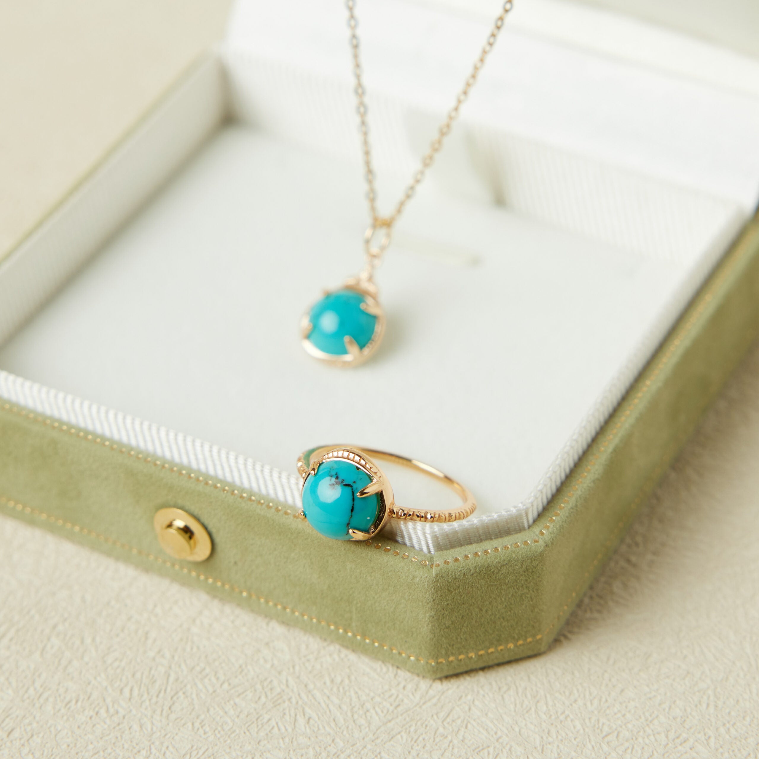 Bague Turquoise – Ovale Enchanté, Argent Plaqué Or