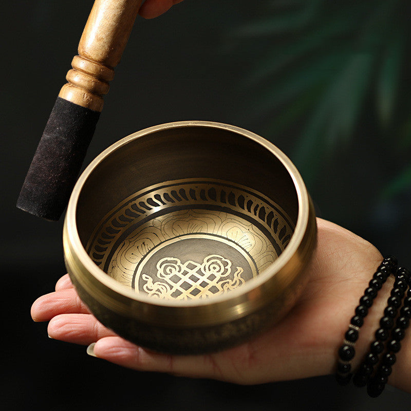 Tibetan Singing Bowl 'Muse' with Brass Mantra