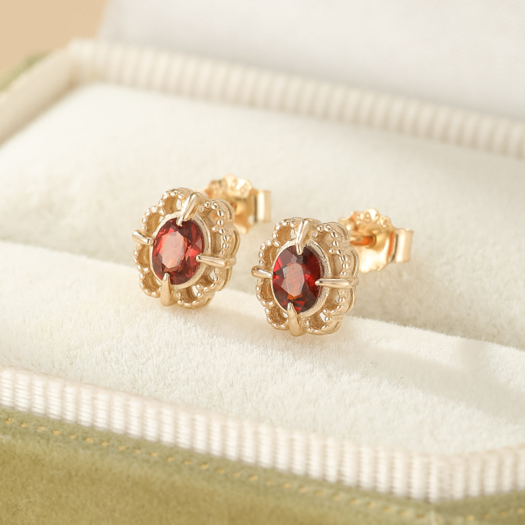 Boucles d'Oreilles Grenat – Élégance Royale, Argent Plaqué Or
