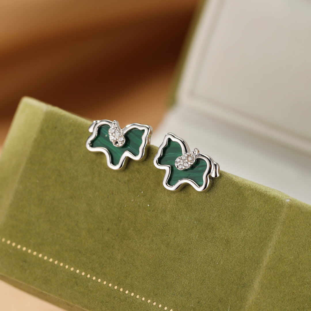 Malachite Horse Earrings – Free Elegance, Silver