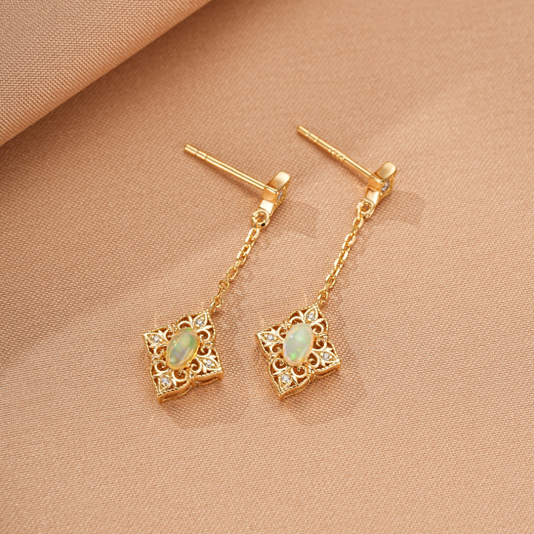 Boucles d'oreilles pendantes en argent plaqué or 10K avec opales et diamants, style bohème