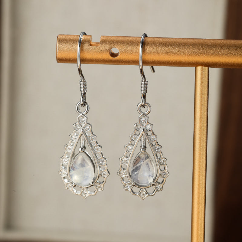 Boucles d'Oreilles Pierre de Lune – Larme Étincelante