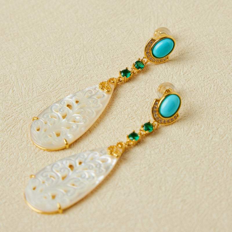 Boucles d'Oreilles Turquoise et Nacre – Élégance Équilibre, Argent Plaqué Or